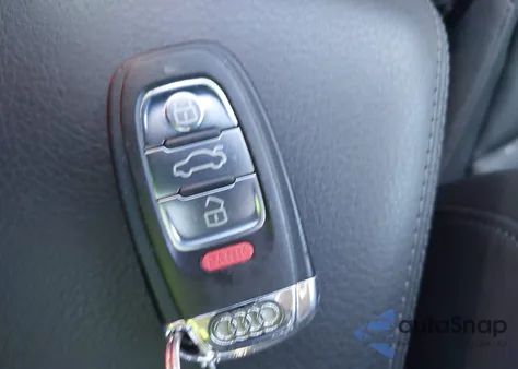 2012 Audi A4 2.0T Premium z USA, uszkodzony, nr VIN WAUFFAFL6CN018250